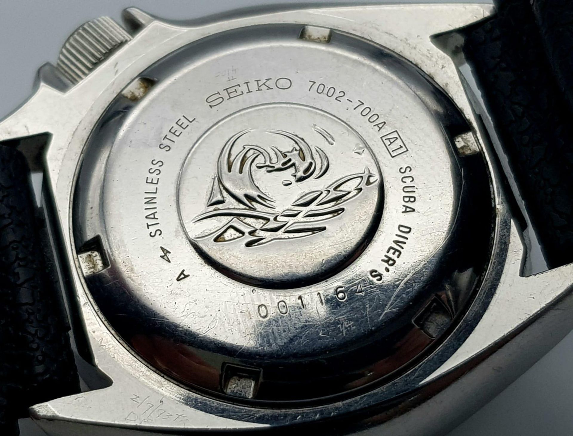 A VINTAGE SEIKO AUTOMATIC DIVERS WATCH (GLASS IS SCRATCHED)a/f - Image 5 of 5