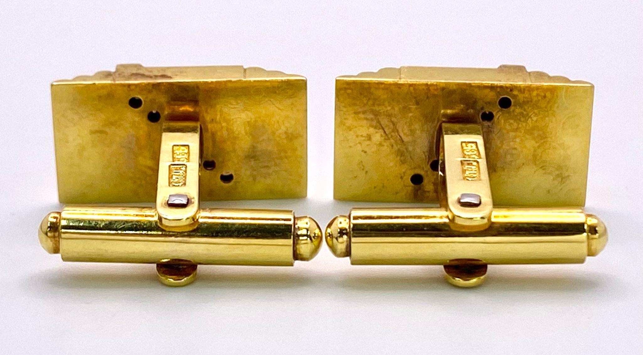 A Pair of 14K Yellow Gold and Diamond Cufflinks. Rich gold, rectangular cufflinks with a - Image 5 of 7