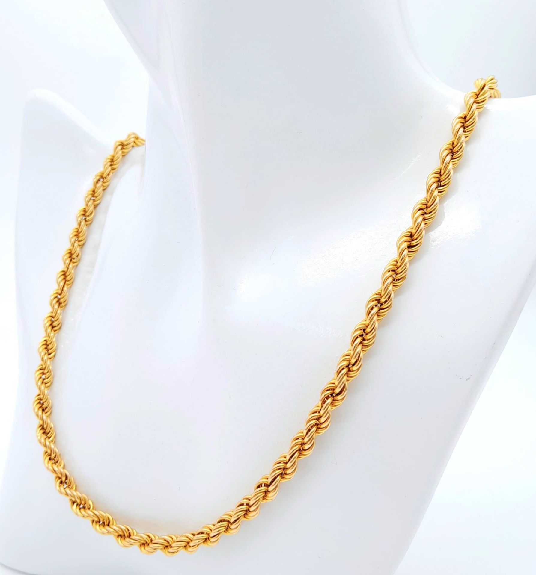 A 9K Yellow Gold Rope Chain/Necklace. 60cm length. 13.2g weight. - Bild 2 aus 5