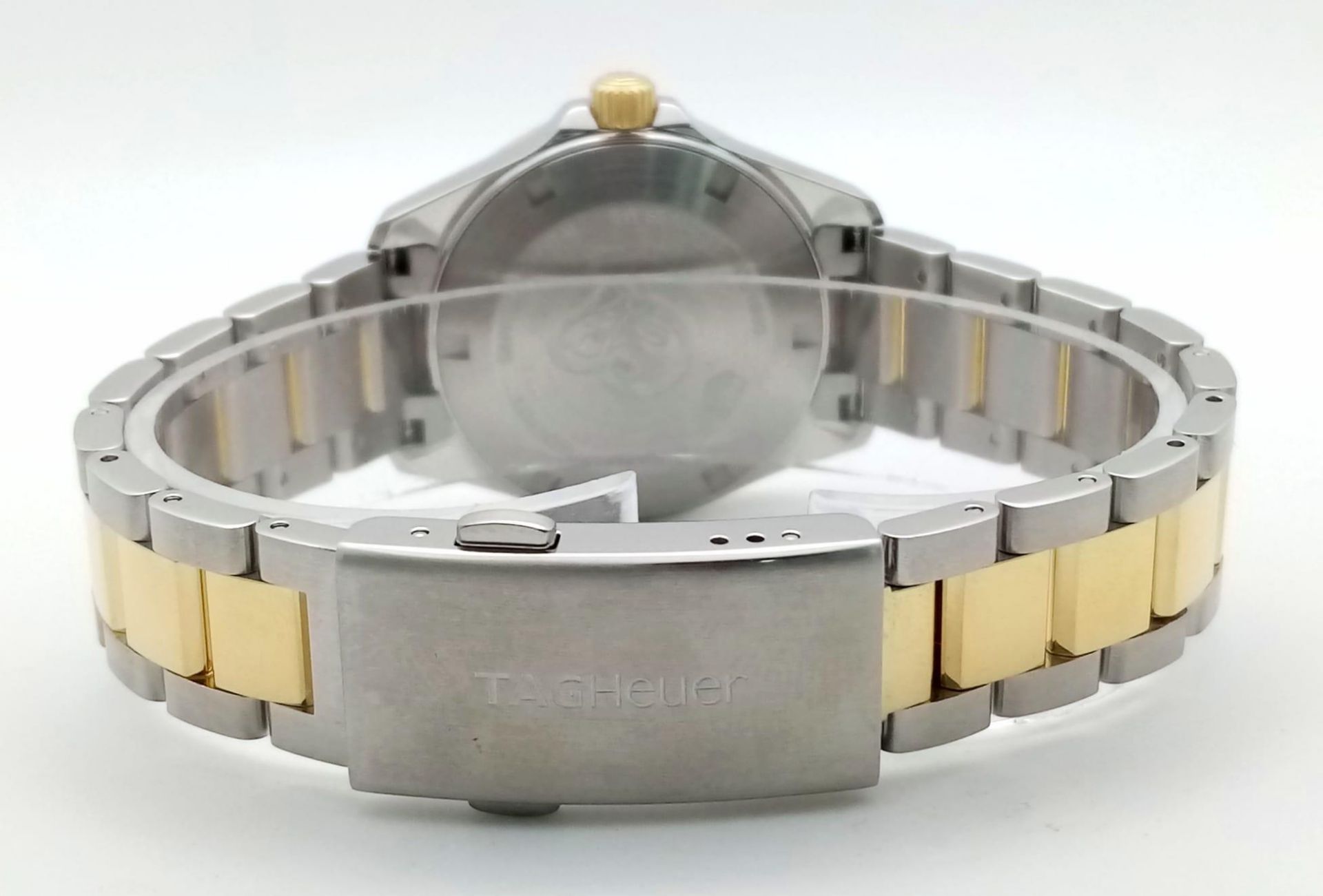 A Tag Heuer Aquaracer Ladies Quartz Watch. Two tone gold plated steel bracelet and case - 32mm. - Bild 6 aus 13