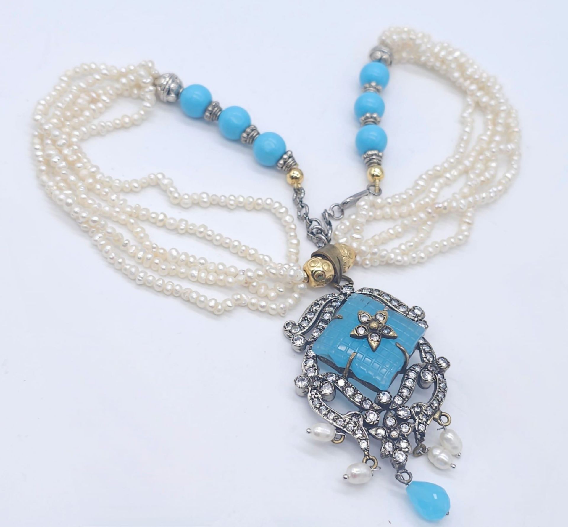 A Vintage Chalcedony and Four Strand Seed Pearl Necklace. With an art deco style drop pendant. - Image 3 of 7