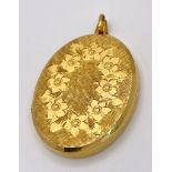 A Large Vintage 9K Yellow Gold Locket Pendant. Classic floral decoration in an oval shape. 6cm. 16.