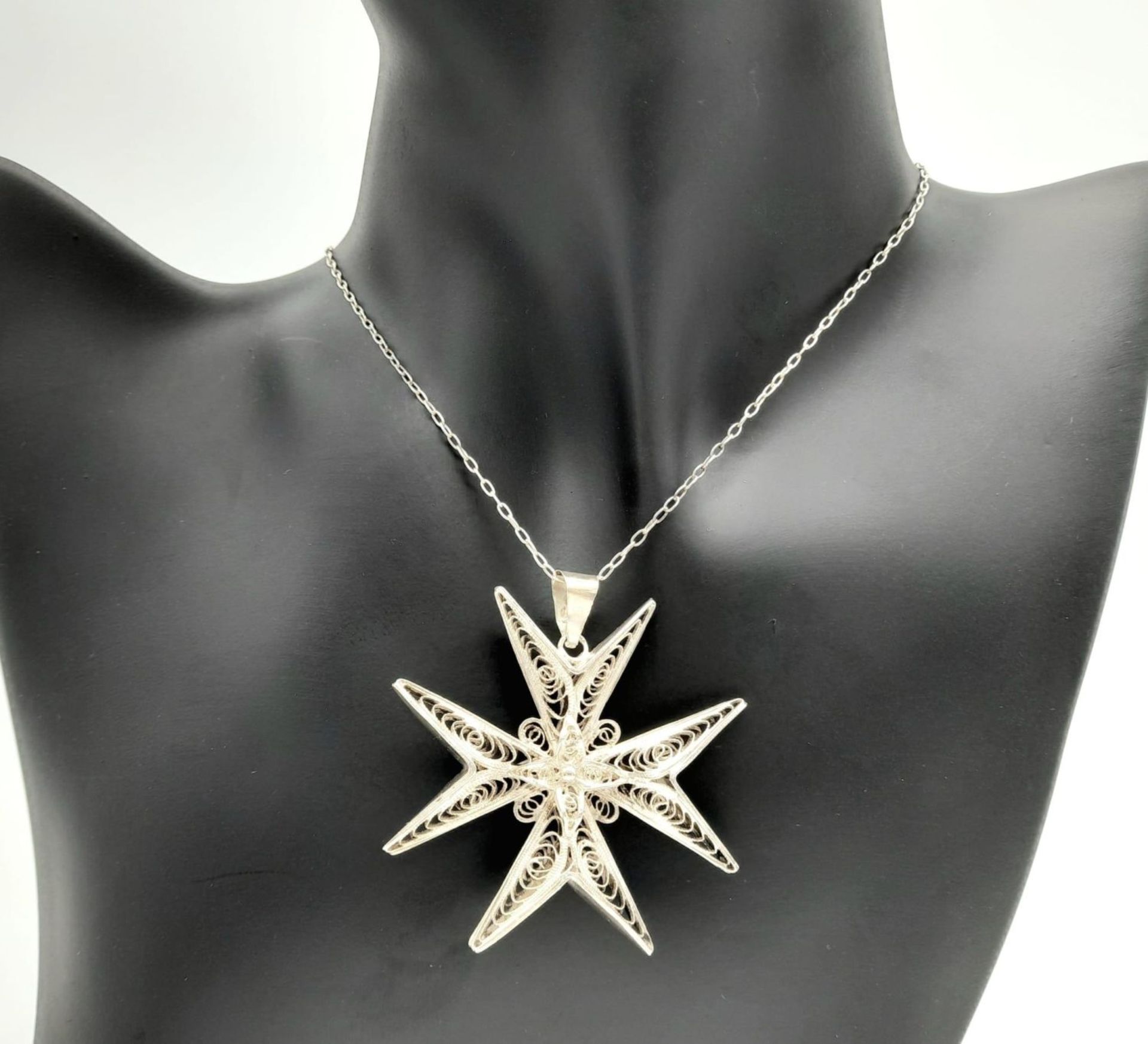 A Vintage 917 Silver, Filigree Maltese Cross Pendant Necklace. Pendant Measures 4.5cm Wide and is on - Image 5 of 16