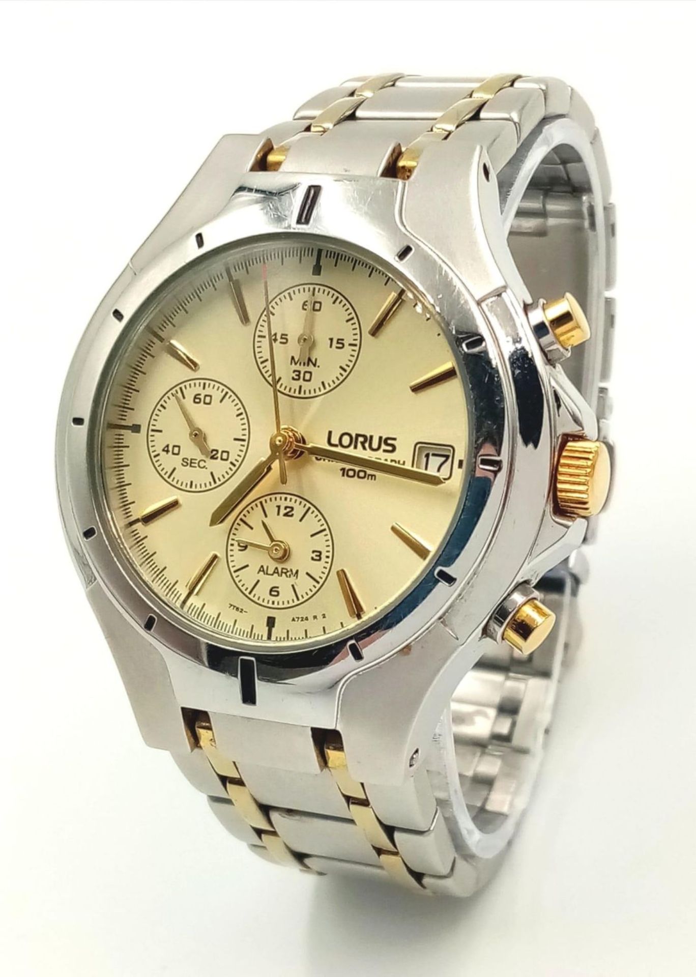 A Two-Tone B-Metal Quartz Chronograph Date Watch by Lorus. 41mm Including Crown. New Battery - Bild 2 aus 6