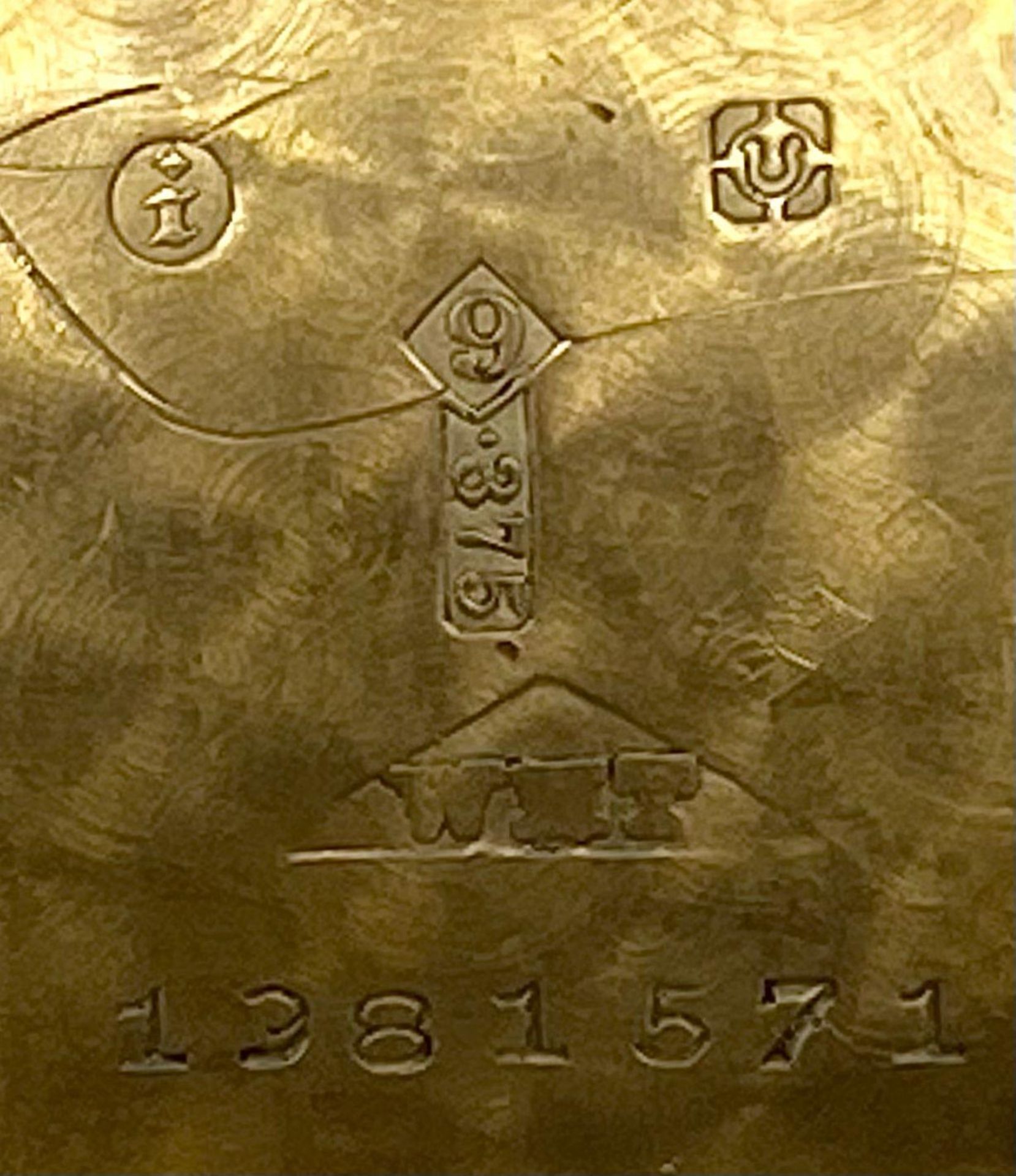 A 9K Gold Watch Case. 11.30g total weight. As found. - Bild 5 aus 5