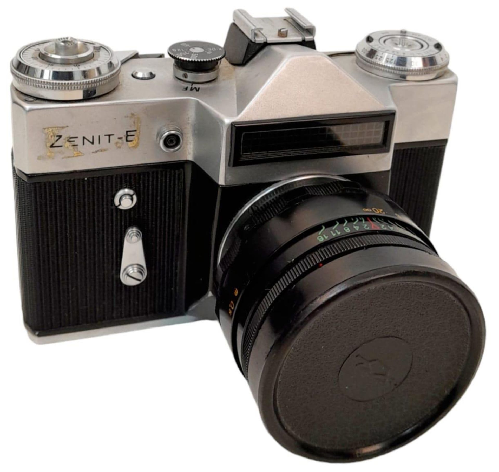 A Selection of Vintage 35mm and Digital Cameras - Please see photos for finer details. A/F. - Image 7 of 14