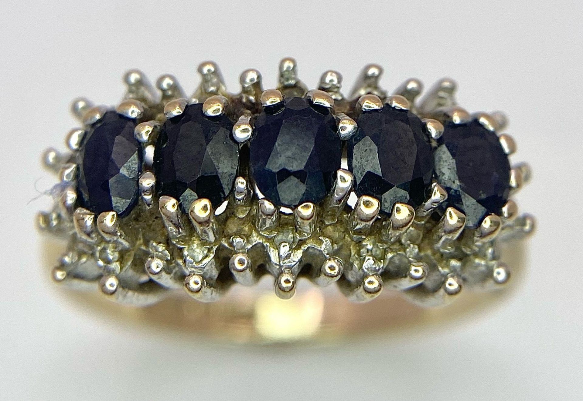 A 9K Yellow Gold Diamond and Sapphire Ring. Size M, 3.4g total weight. Ref: 8417 - Image 2 of 11