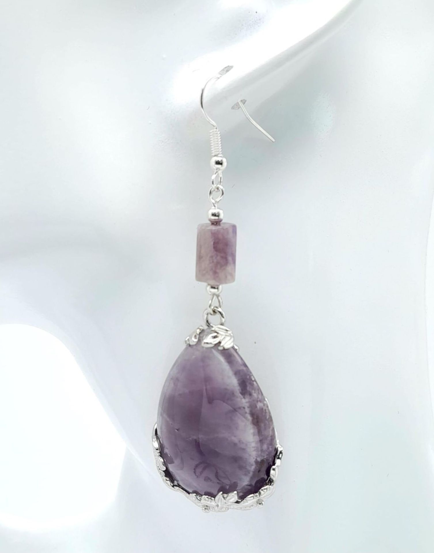 An original Brazilian AMETHYST necklace and earrings set, with round and cylindrical alternating - Bild 11 aus 12