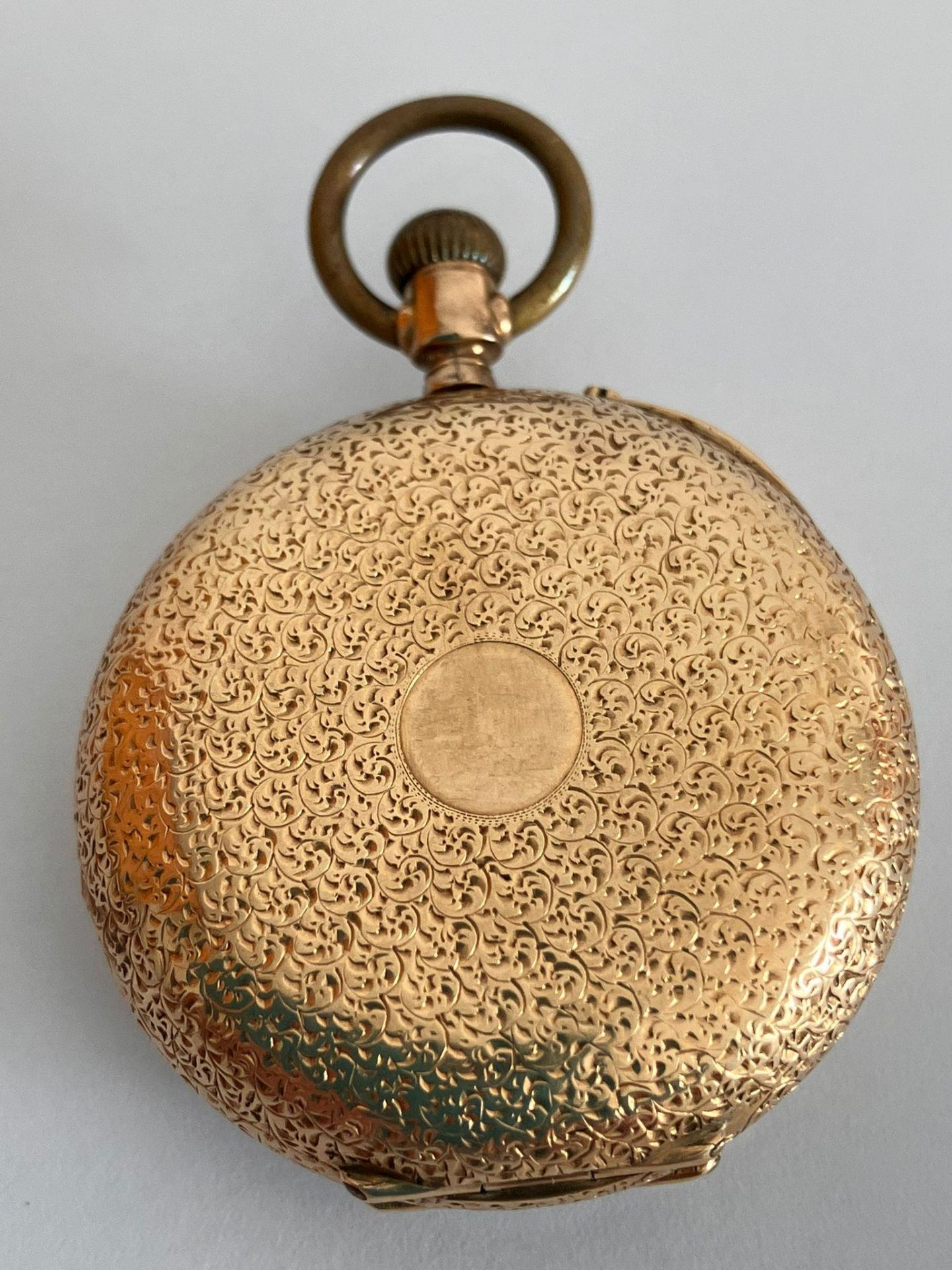 Ladies vintage 14 Karat PAUL DE BEAUX POCKET WATCH. Exquisite timepiece with beautiful chased - Image 2 of 5