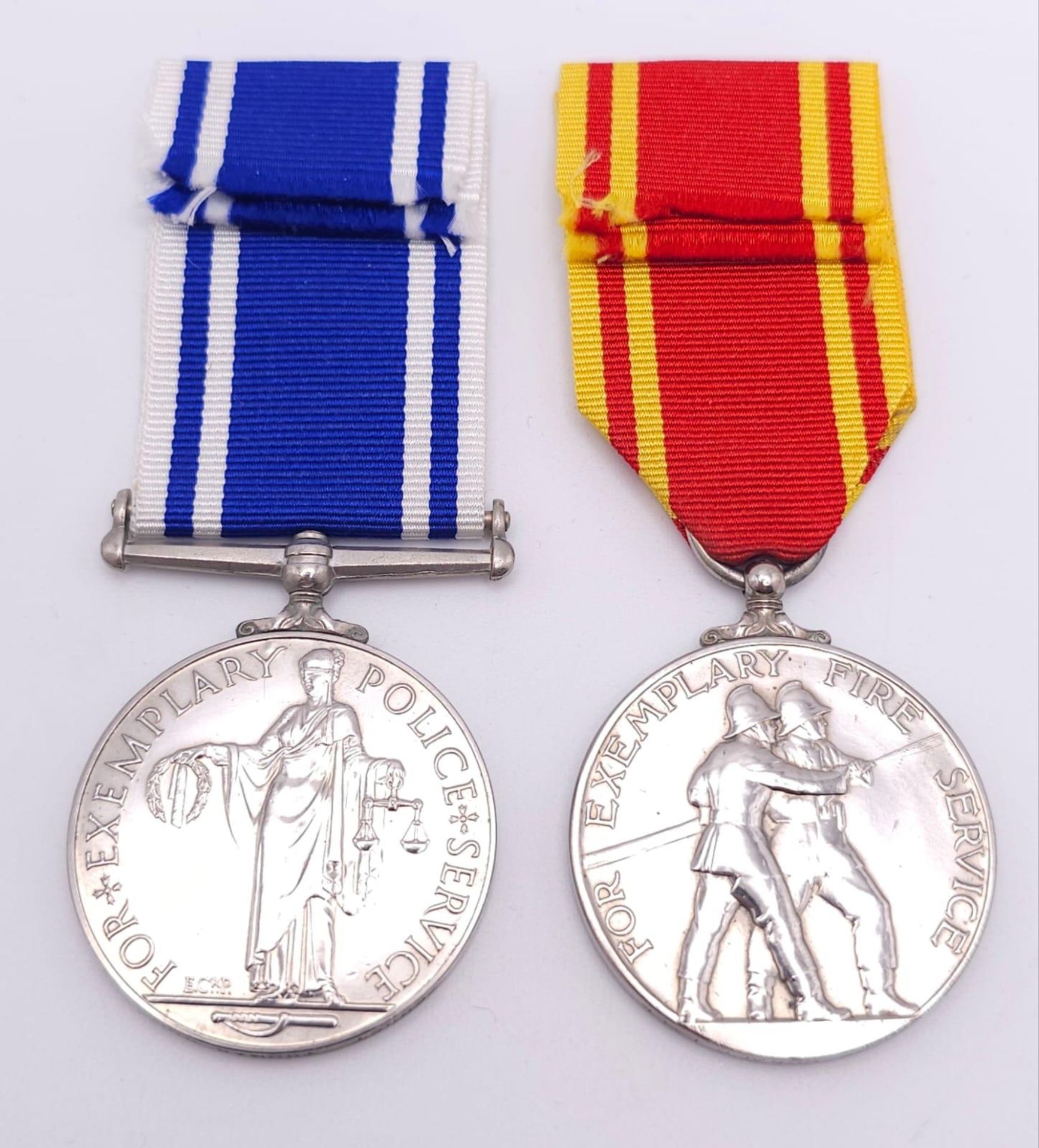 A Police Exemplary Service Medal (GVIR) named to: Const. Thomas Robinson; together with a Fire - Bild 3 aus 8