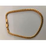 Classic 9 carat YELLOW GOLD CURB CHAIN BRACELET. Full UK hallmark. 8” (20 cm). 5 grams.