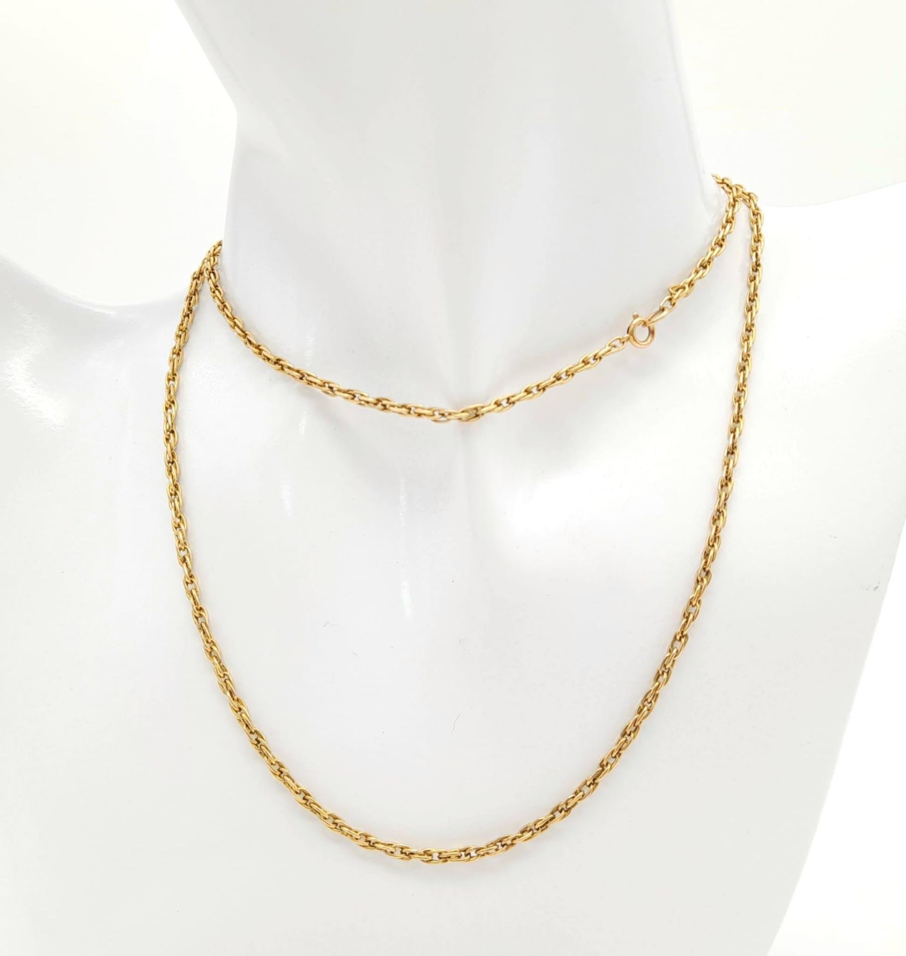 A Vintage 9K Yellow Gold Oval Link Chain/Necklace. 60cm length. 8.7g weight.