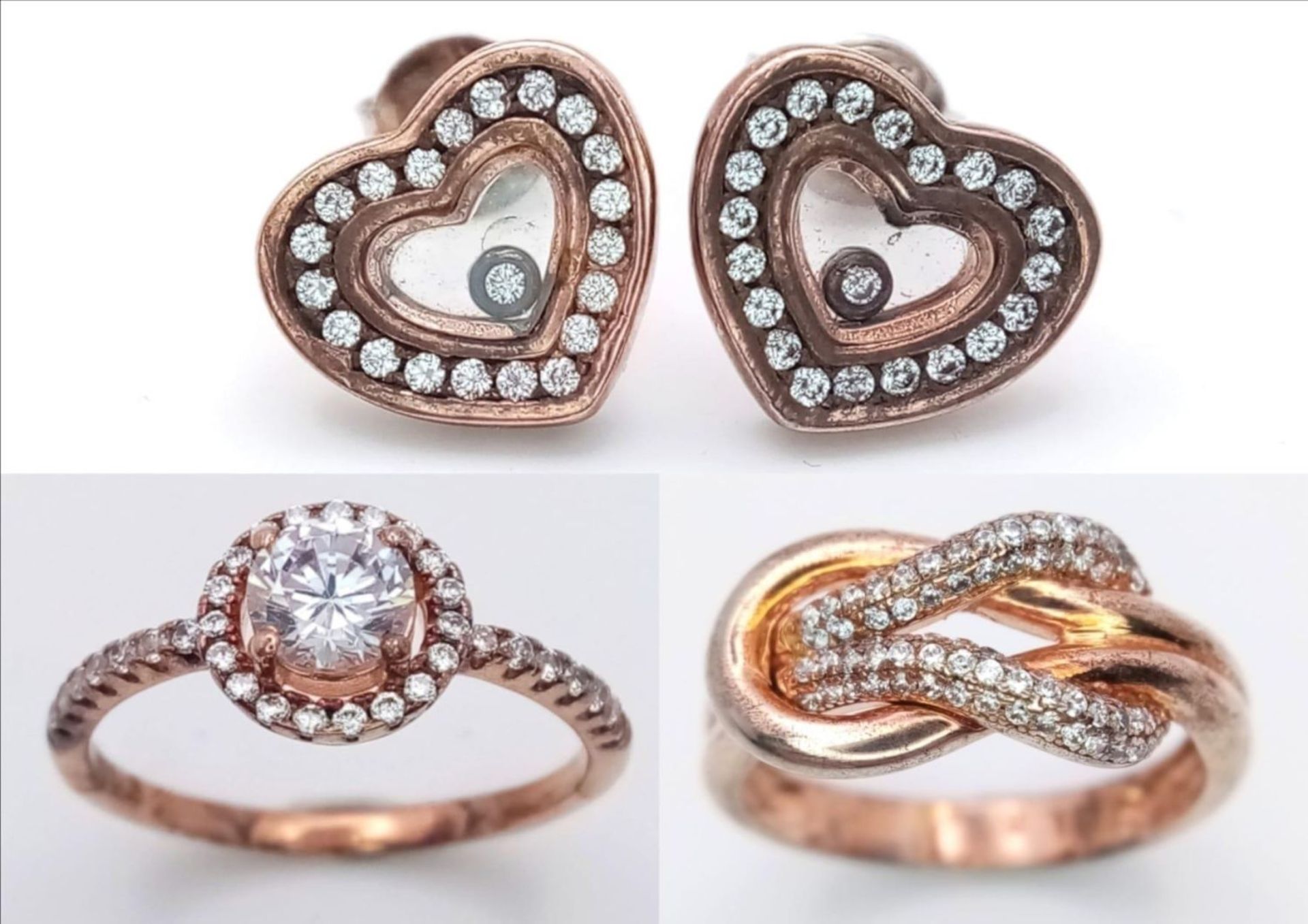 A sterling silver group of TWO rings and ONE pair of earrings, with rose gold vermeil finish and - Bild 3 aus 6