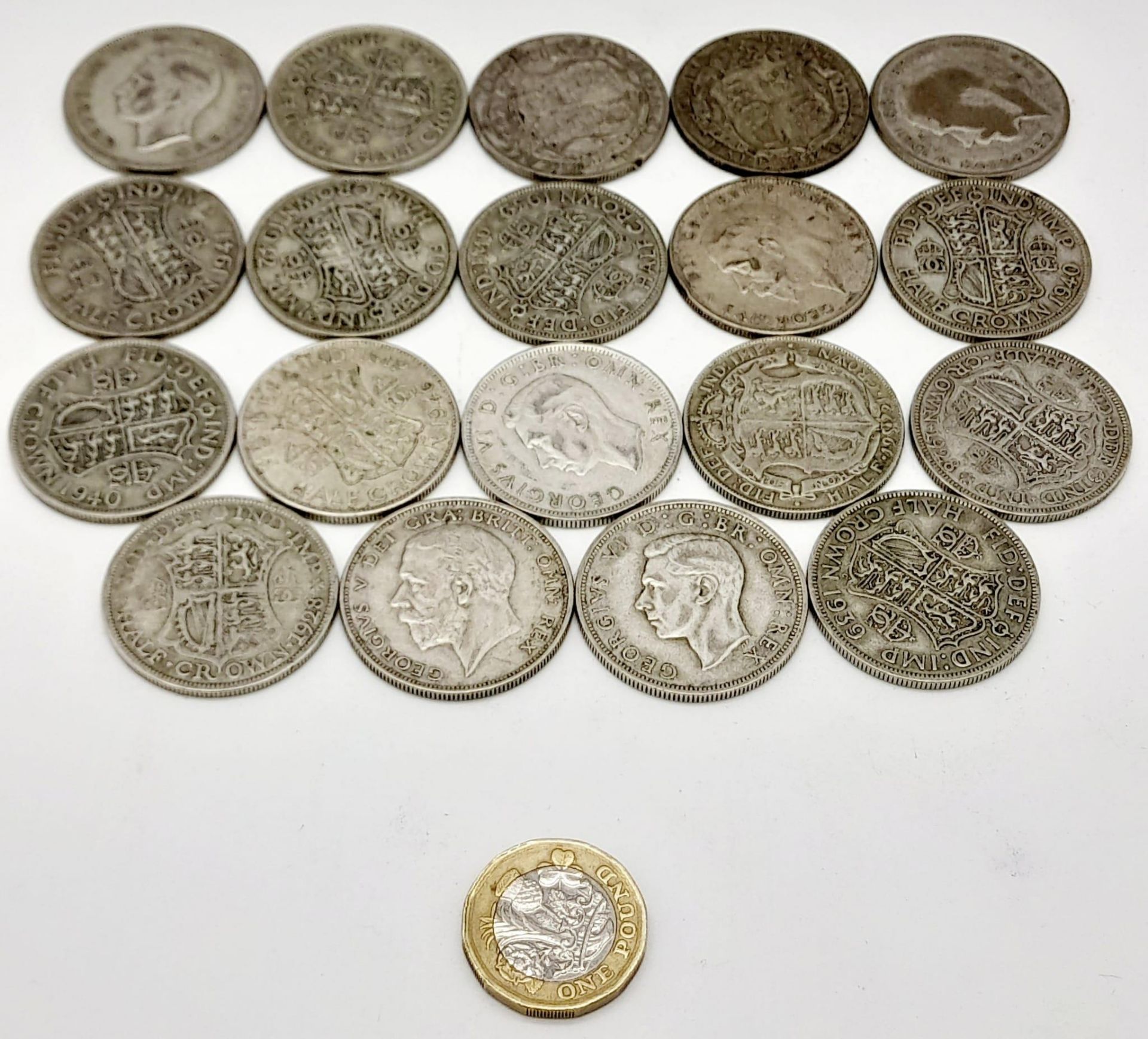 19 Pre 1947 British Silver Half Crown Coins. 265g total weight. - Image 4 of 4