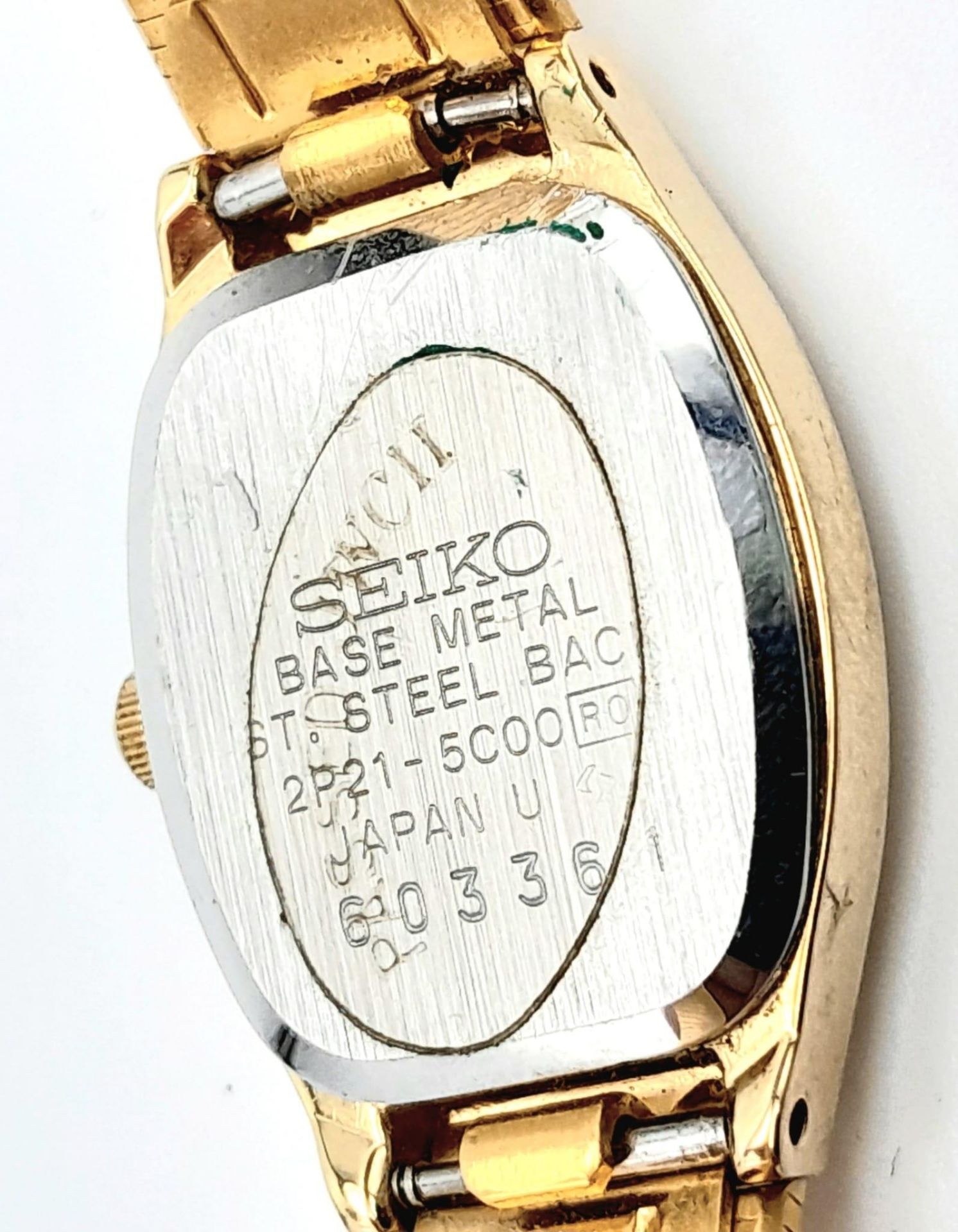 A Vintage Gold Plated Seiko Quartz Ladies Watch. Gold plated bracelet and case - 14mm. Black dial. - Bild 5 aus 6