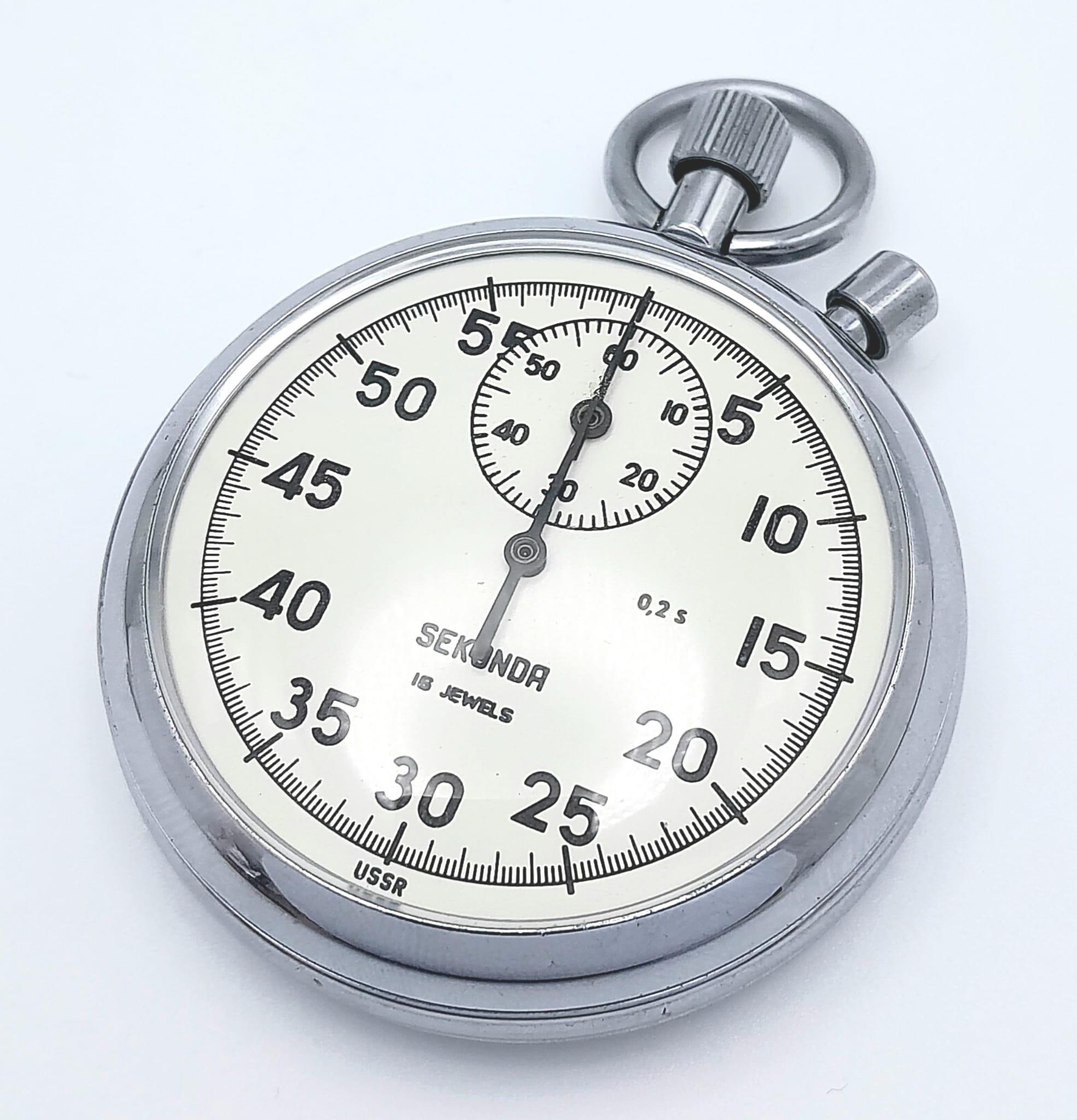 A Vintage Sekonda Stopwatch. Stainless steel case -54mm. White dial with second sub dial. Top - Bild 4 aus 14