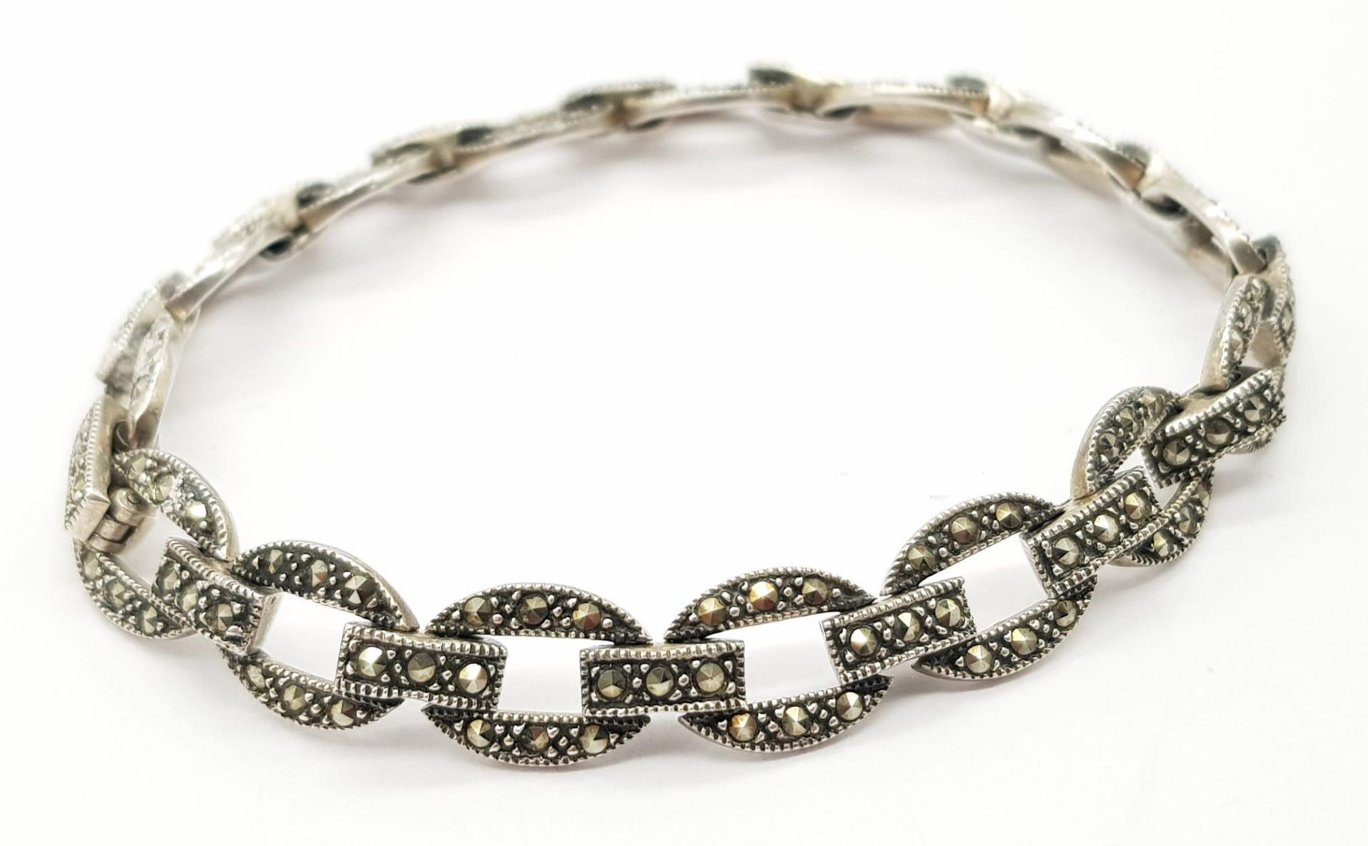 A 925 silver Marcasite link bracelet. Total weight 14.4G. Total length 19cm. - Bild 3 aus 9
