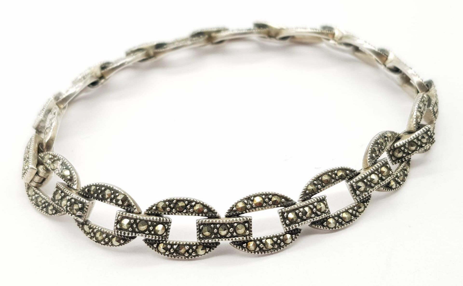 A 925 silver Marcasite link bracelet. Total weight 14.4G. Total length 19cm. - Image 3 of 9