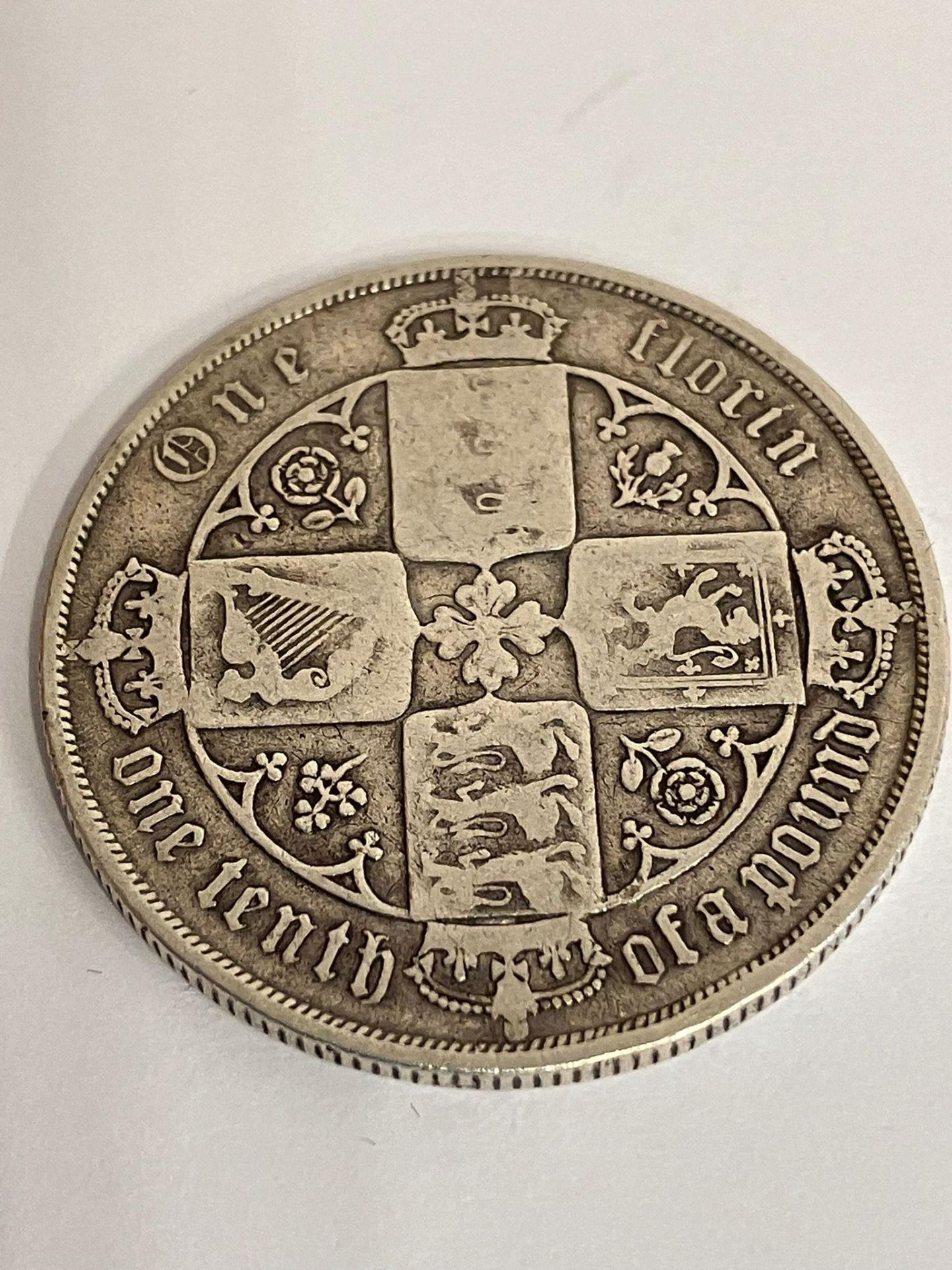 1883 SILVER GOTHIC FLORIN. Very fine/extra fine condition.