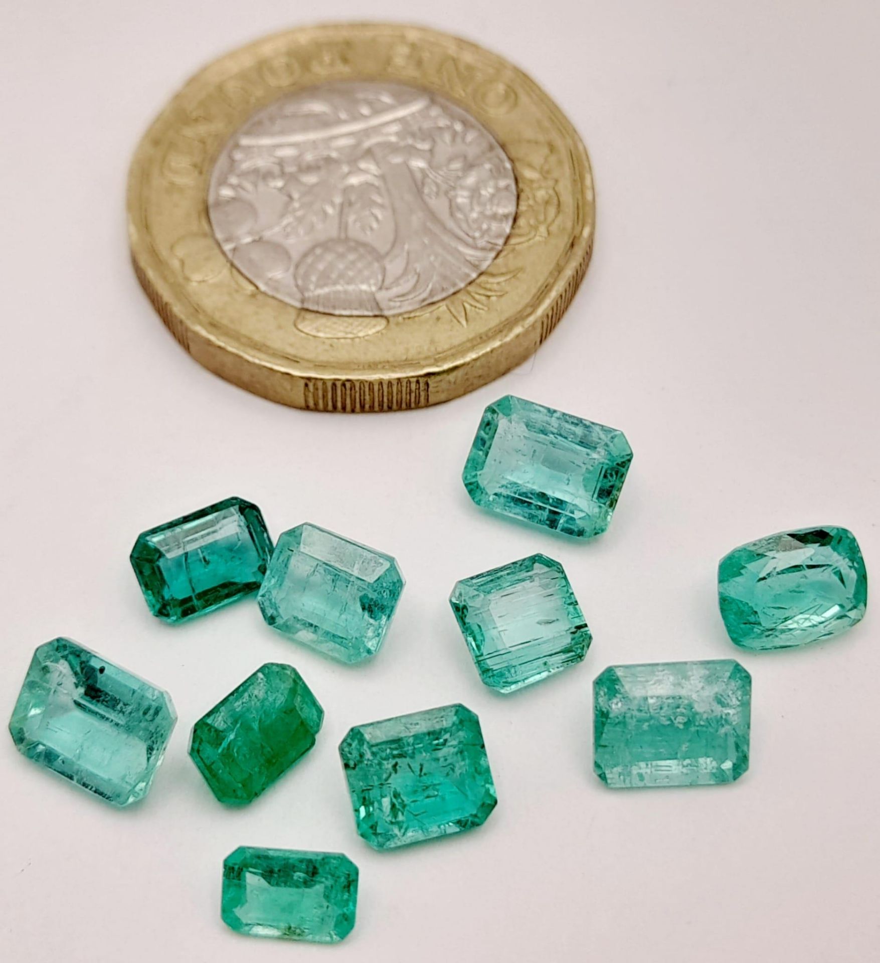 7.79ct Zambian Emeralds Gemstone Lot. Fine Quality Gemstones, Translucent. ref: ZK 001 - Bild 4 aus 5