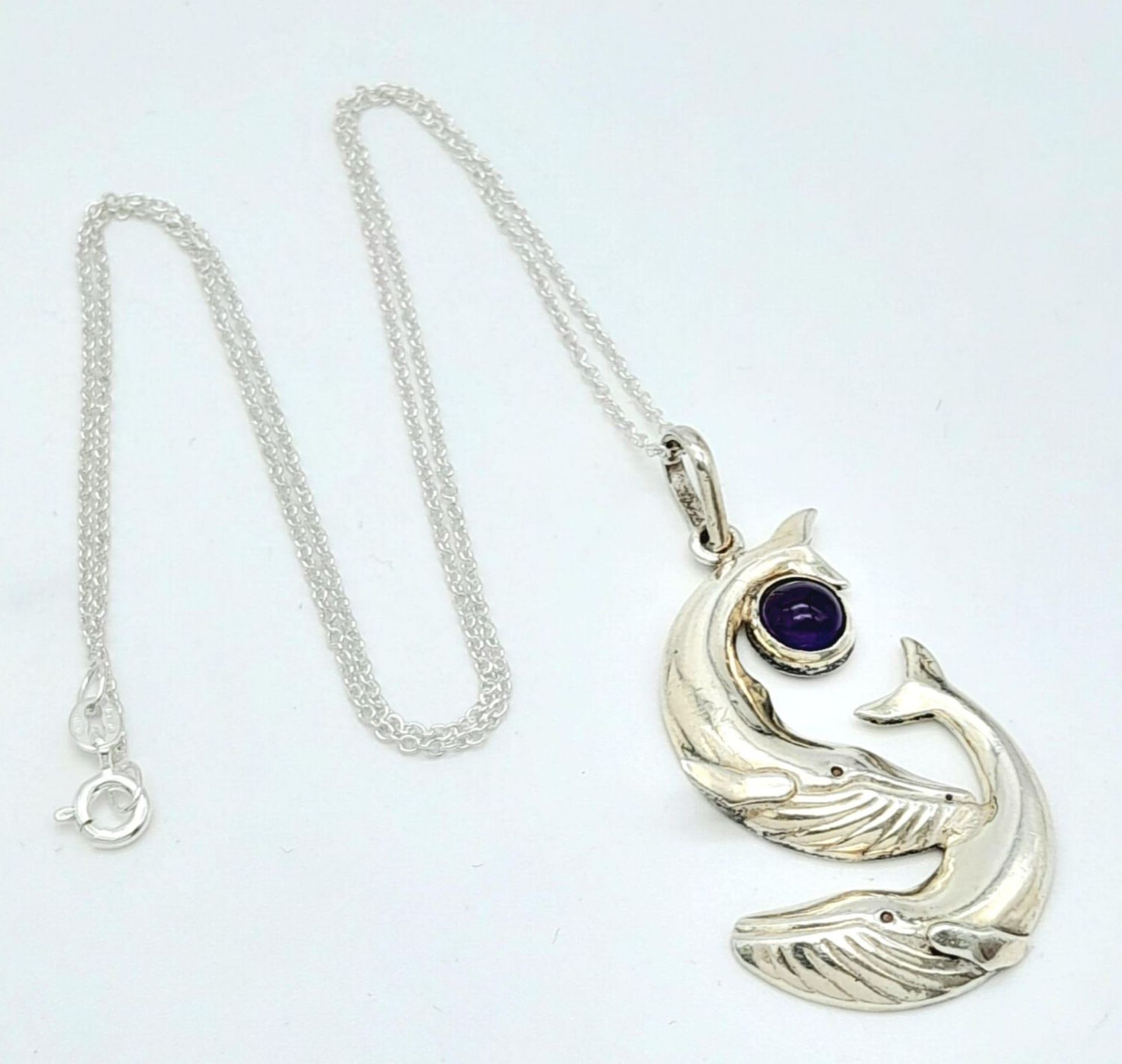 A Unique Vintage Sterling Silver and Amethyst ‘Blue Whale’ Design Pendant Necklace. The Pendant - Bild 3 aus 12