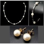 A truly elegant, silver and 14 K white gold plated, Mallorca pearl necklace, bracelet and earrings