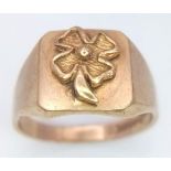 A 9K YELLOW GOLD 4 LEAF SHAMROCK CLOVER RING. 3.5G. SIZE P.