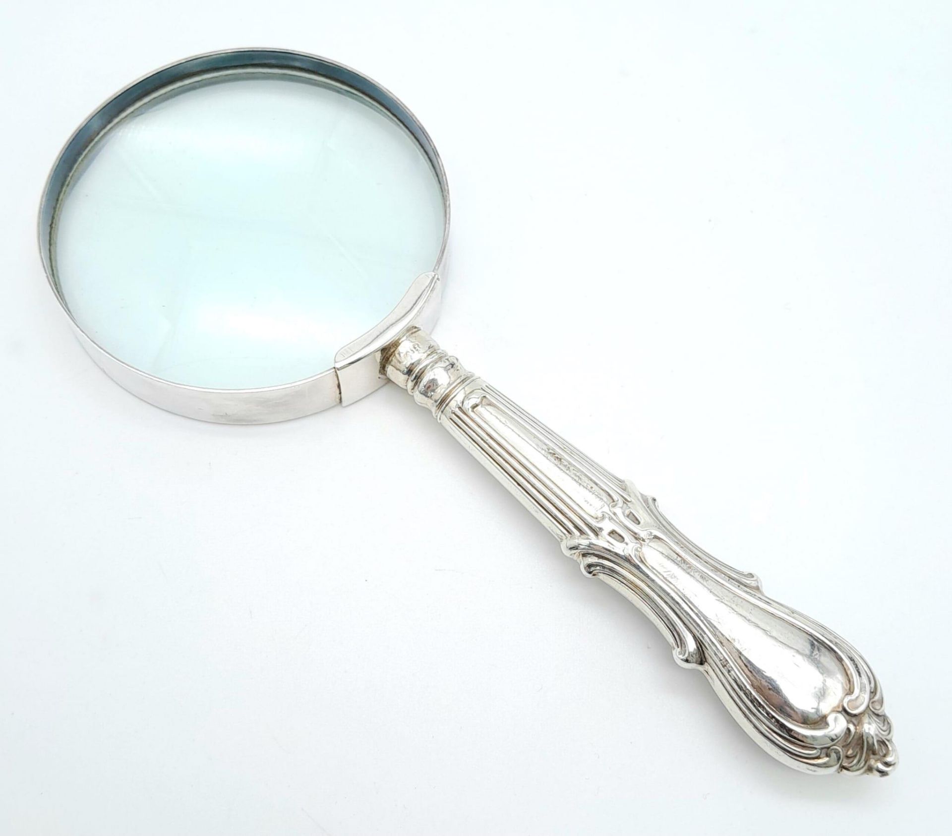 An Antique Sterling Silver Magnifying Glass. Sheffield Hallmarks. 16cm.