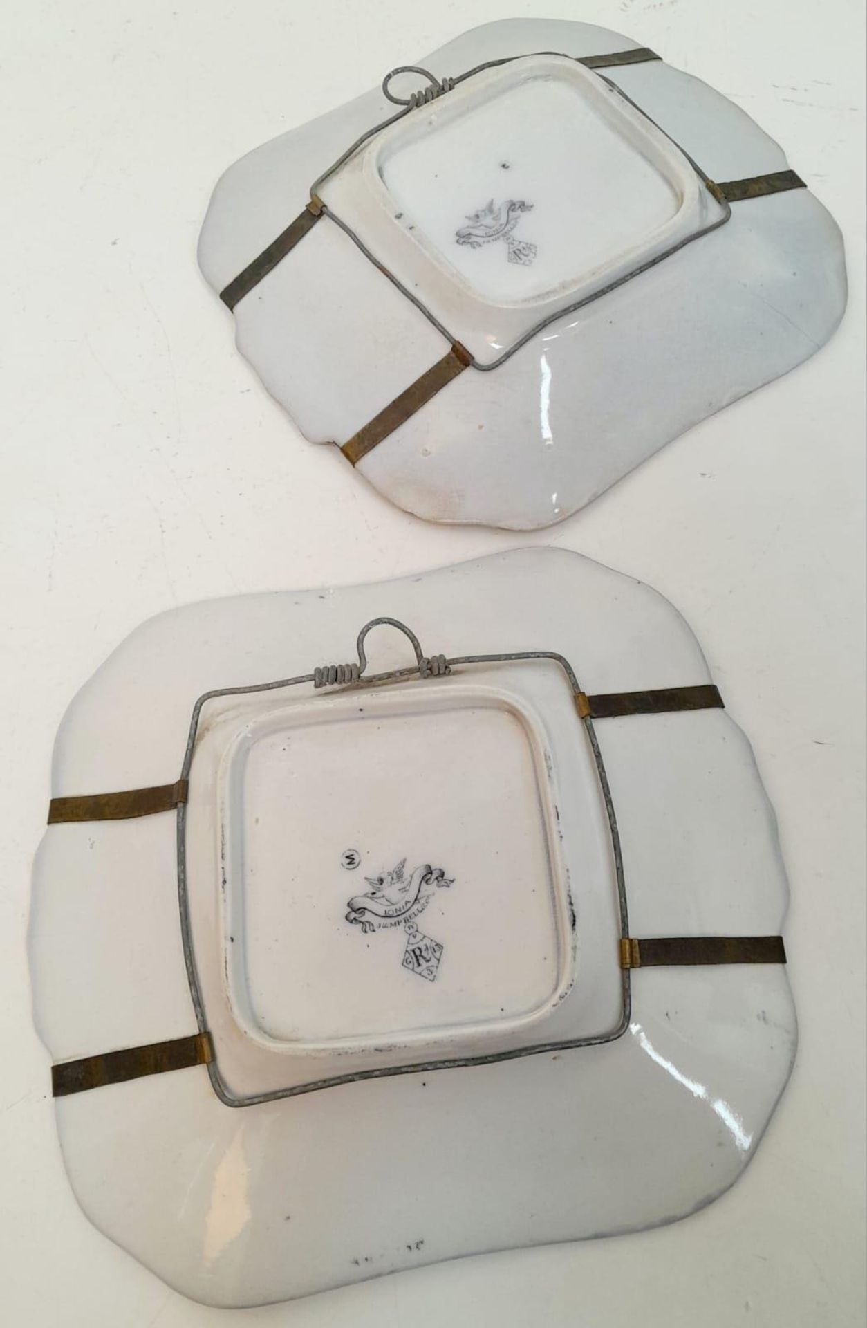 Two British IONIA antique hanging wall plates of rectangular shape, BY J & MP Bell & Co. - Bild 3 aus 3
