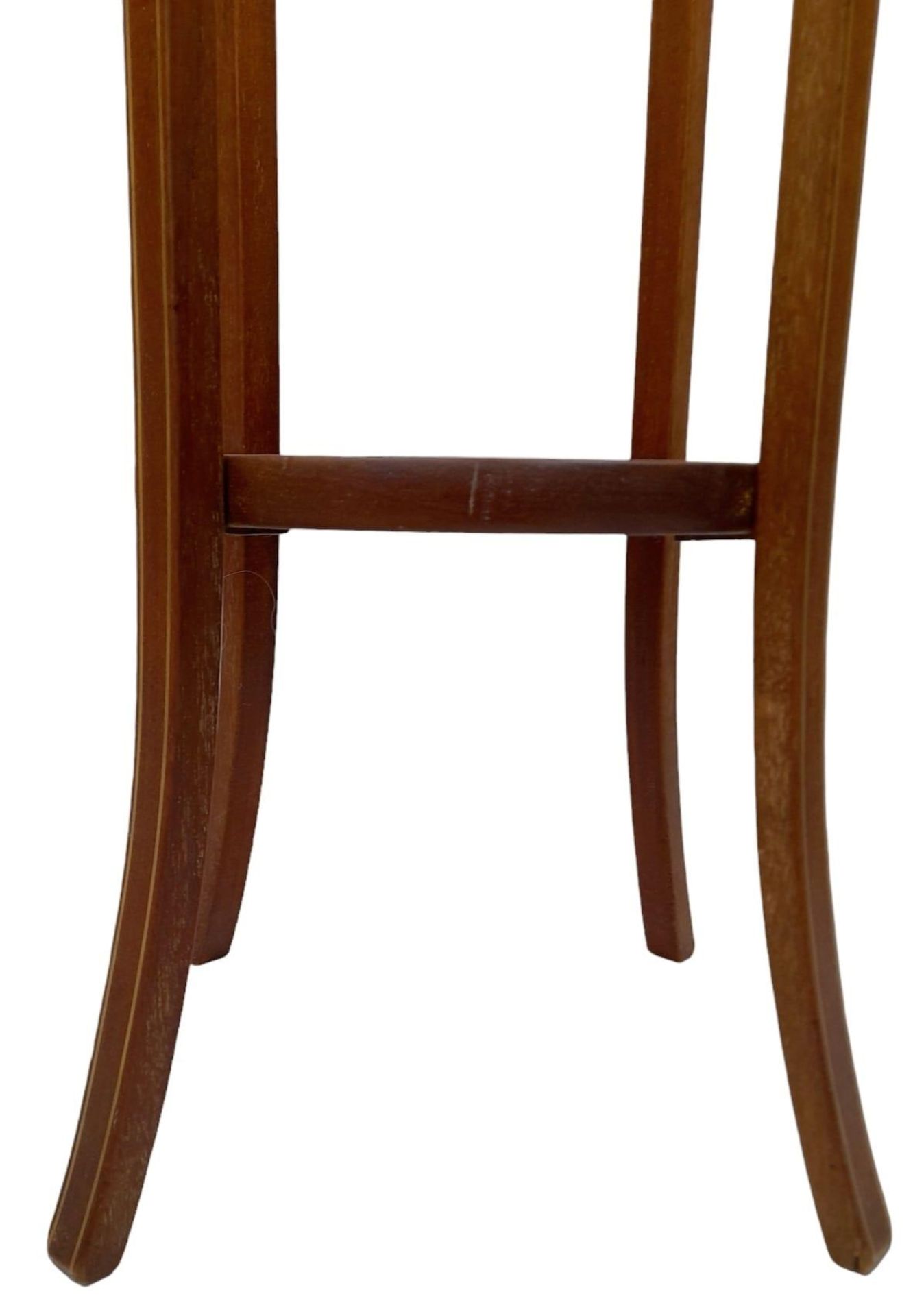 An Antique Edwardian Mahogany Plant Stand. 98cm tall. 32cm diameter at top. Winning bidder picks - Image 4 of 5