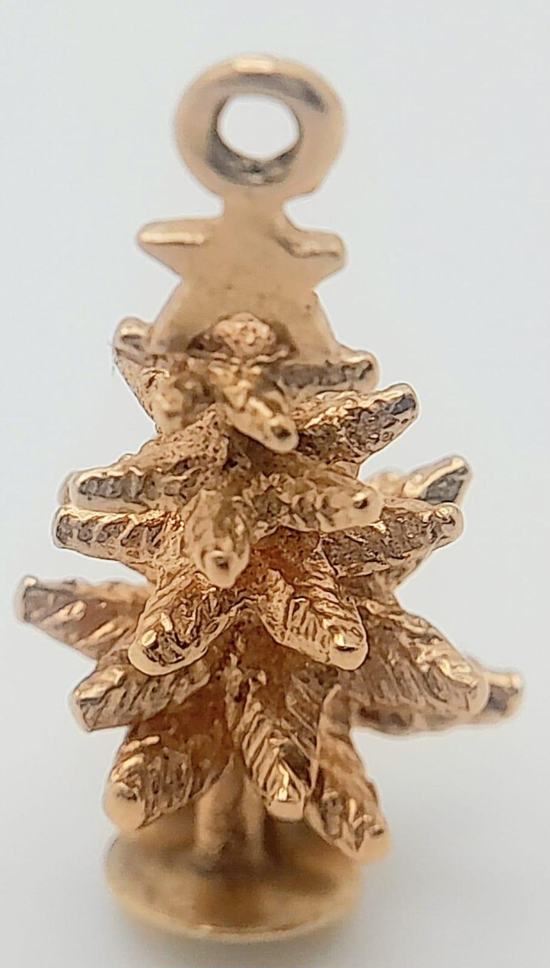 A 9K Yellow Gold Christmas Tree Pendant/Charm. 1.8g