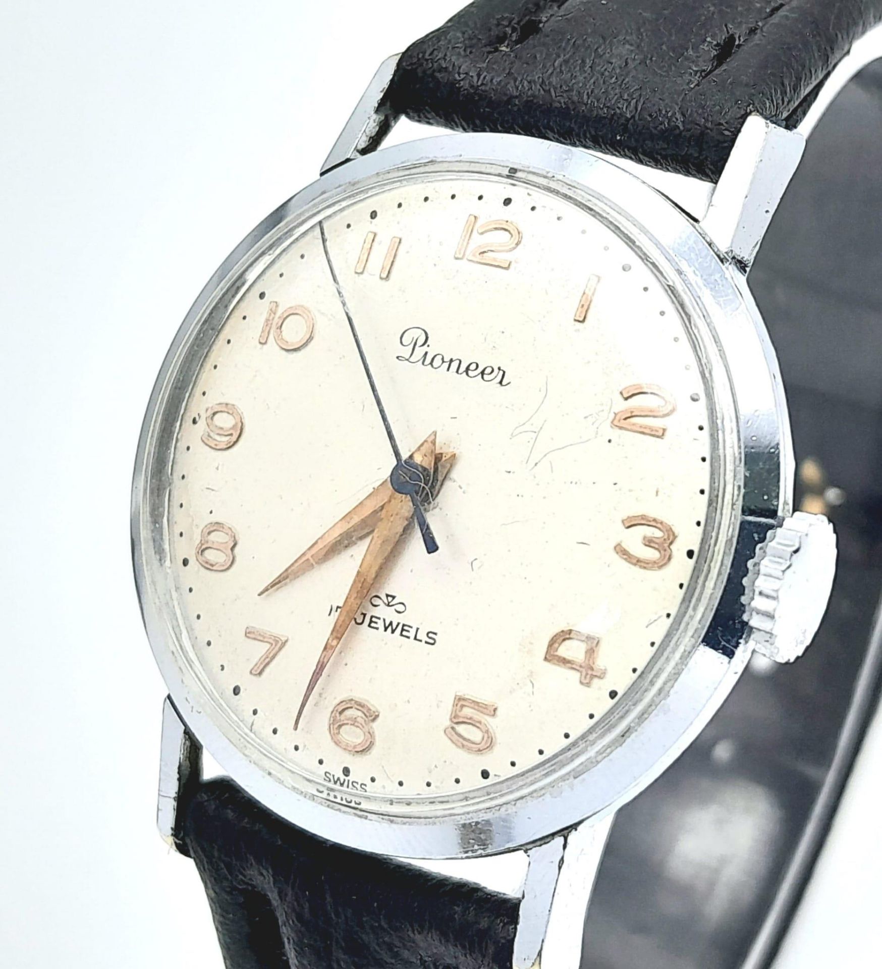 A Vintage Pioneer Mechanical 17 Jewels Gents Watch. Black leather strap. Stainless steel case - - Image 2 of 12