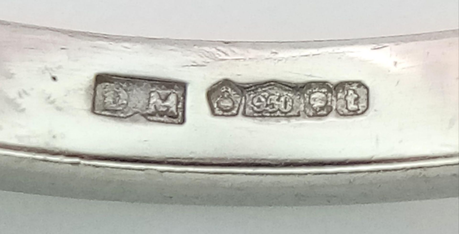 A PLATINUM DIAMOND HALF ETERNITY RING. 0.25CTW. 3.2G SIZE M - Bild 4 aus 4