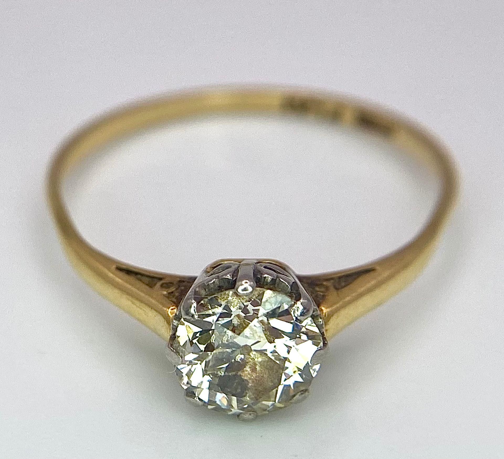 A Vintage 18K Yellow Gold and Platinum Diamond Solitaire Ring. 1ct brilliant round cut diamond. Size - Bild 4 aus 6