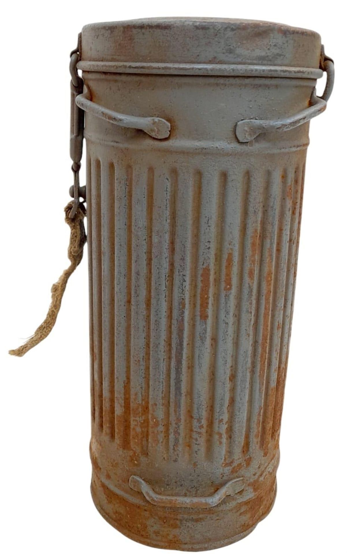 Rare WW2 German Kriegsmarine Gas Mask Canister. Named to a Sailor who was aboard the SMS - Image 2 of 4