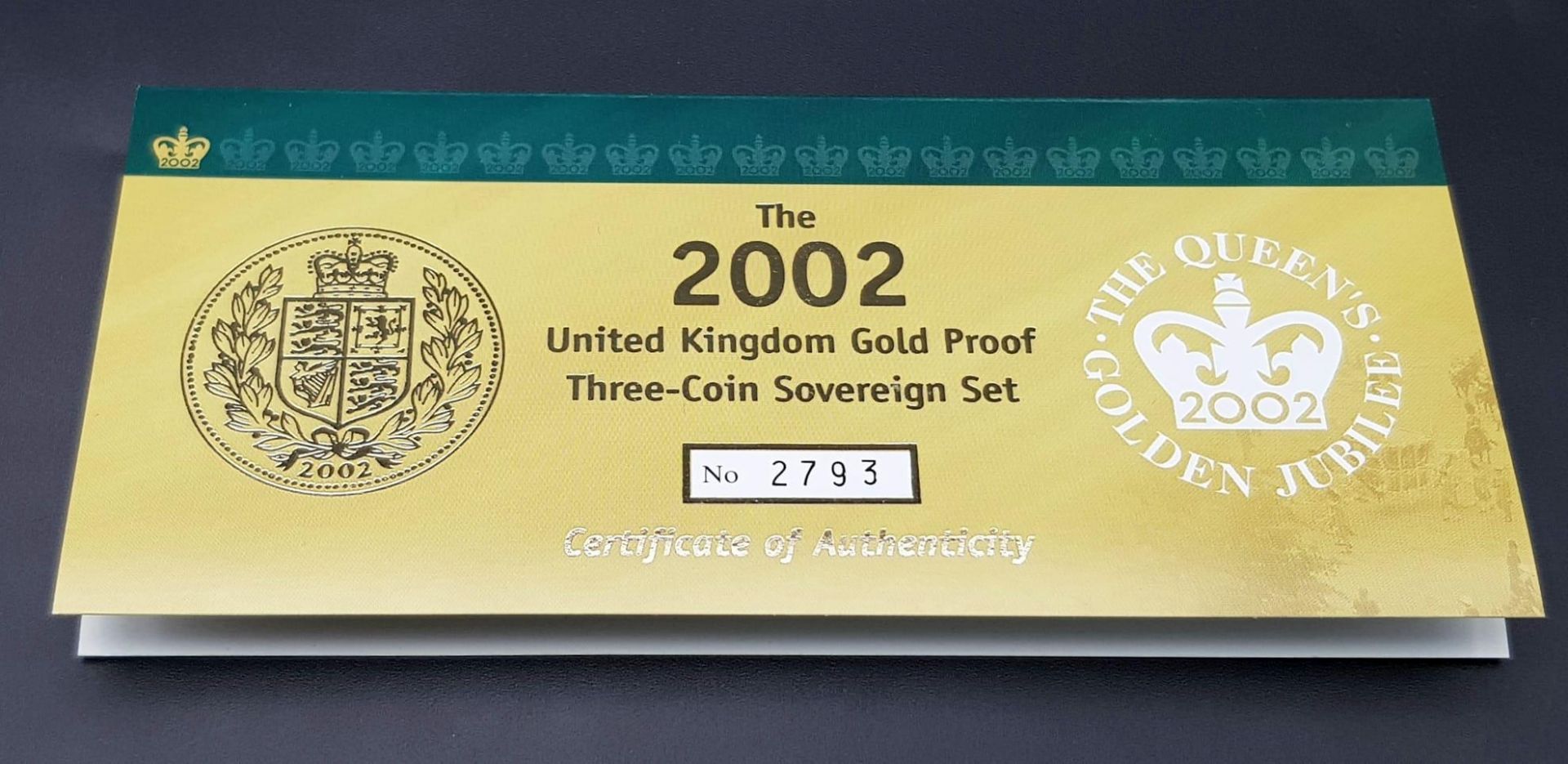 A Royal Mint 2002 Three Sovereign 22K Gold Proof Coin Set. This set features a double sovereign, - Image 5 of 7