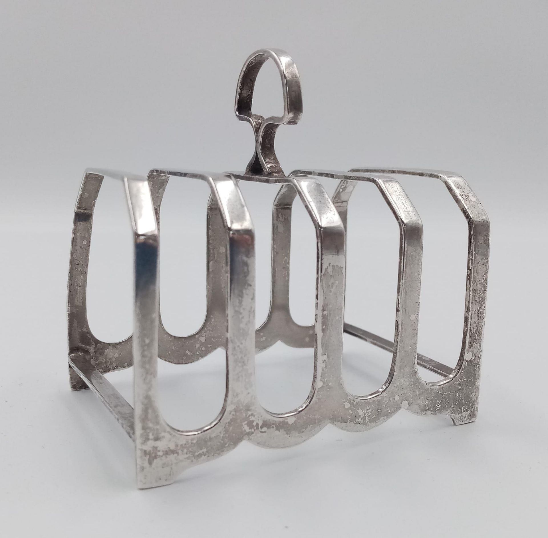 An antique sterling silver letter rack. Full Birmingham hallmarks, 1936. Total weight 78.4G. 6 X 8.