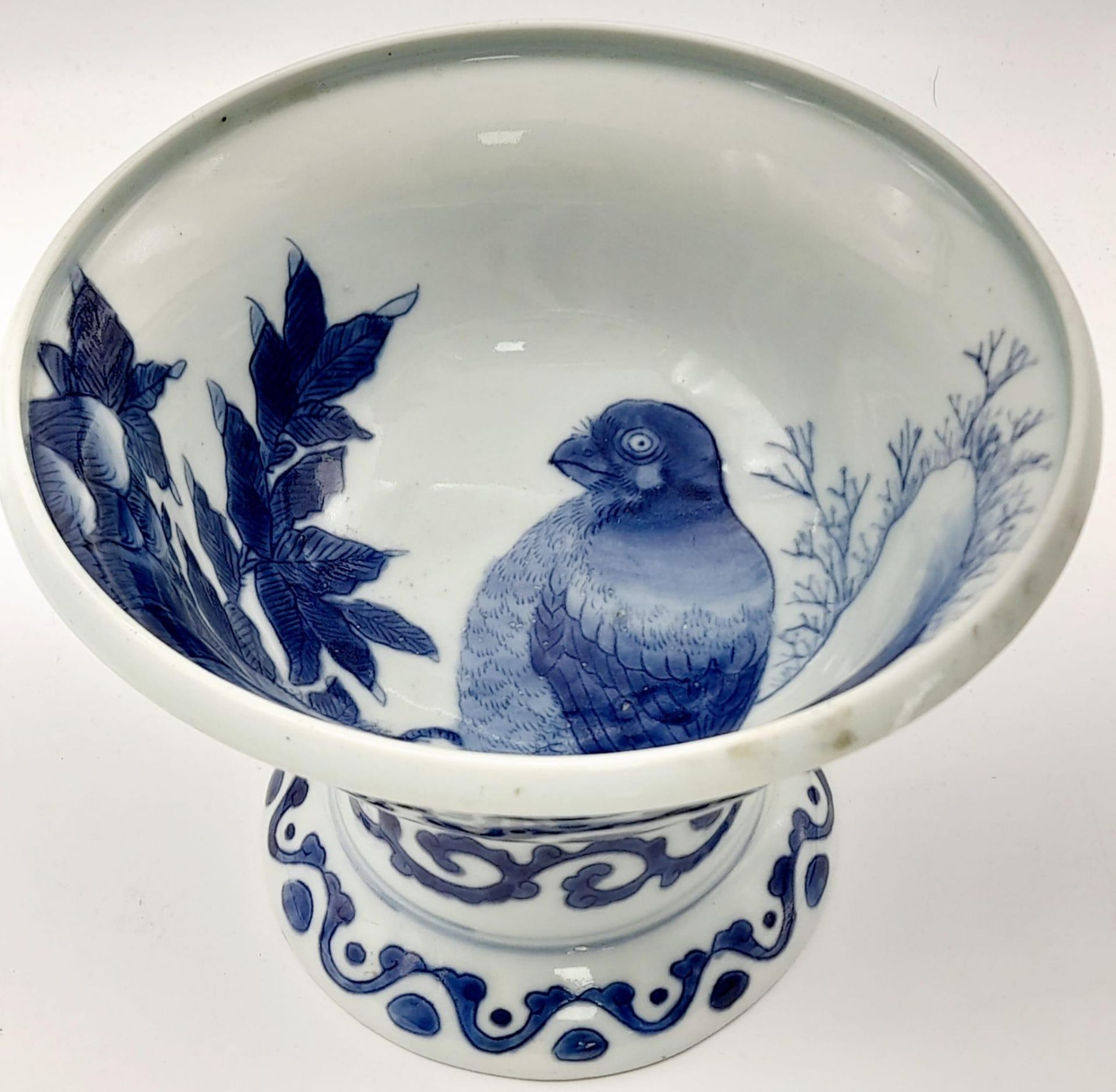 An Antique (Mid 19th century) Blue and White Large Tazza. Wonderful decoration depicting a large