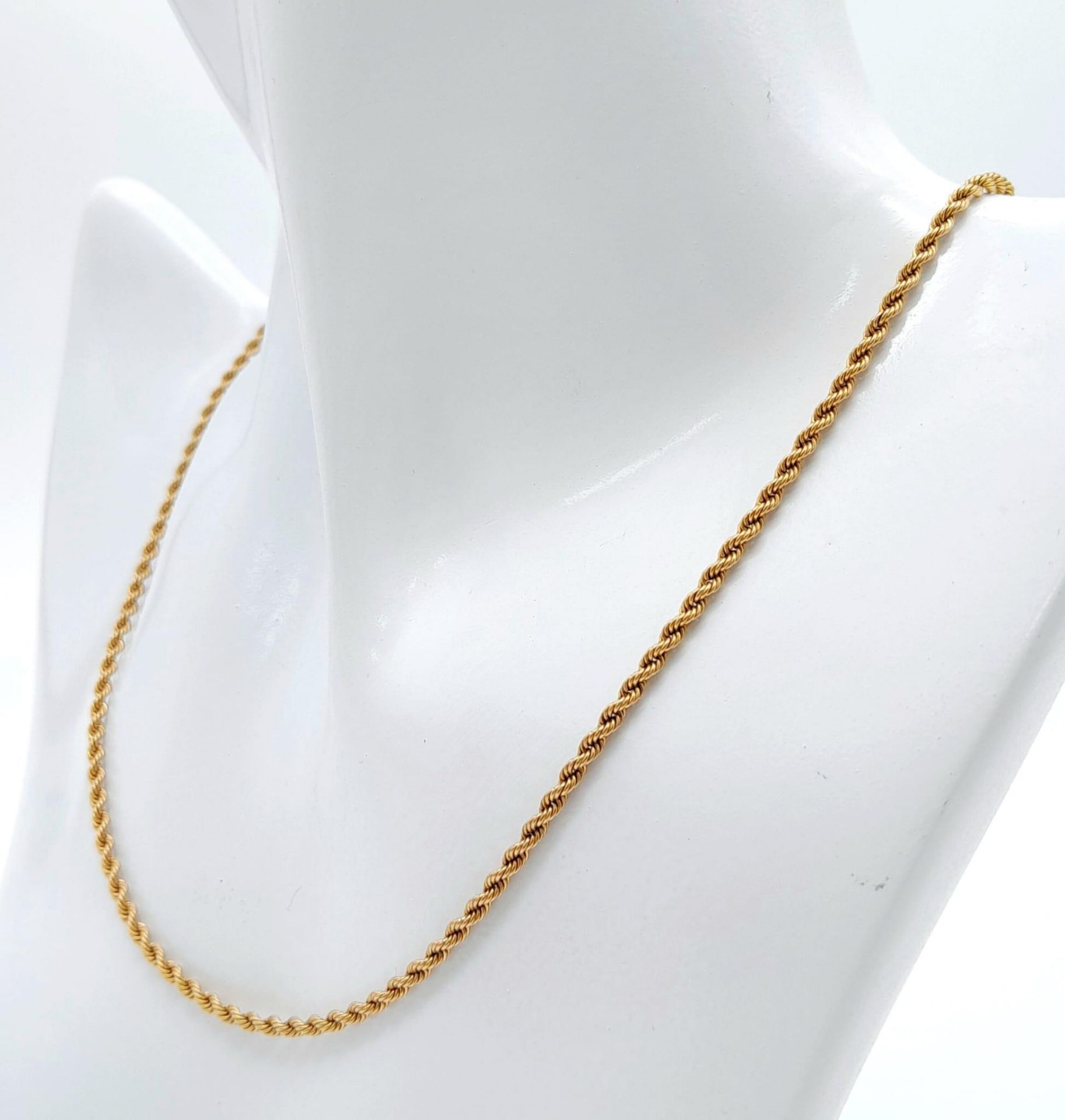 A 44cms 9k gold twist link neck chain . 7.4gms - Image 4 of 5