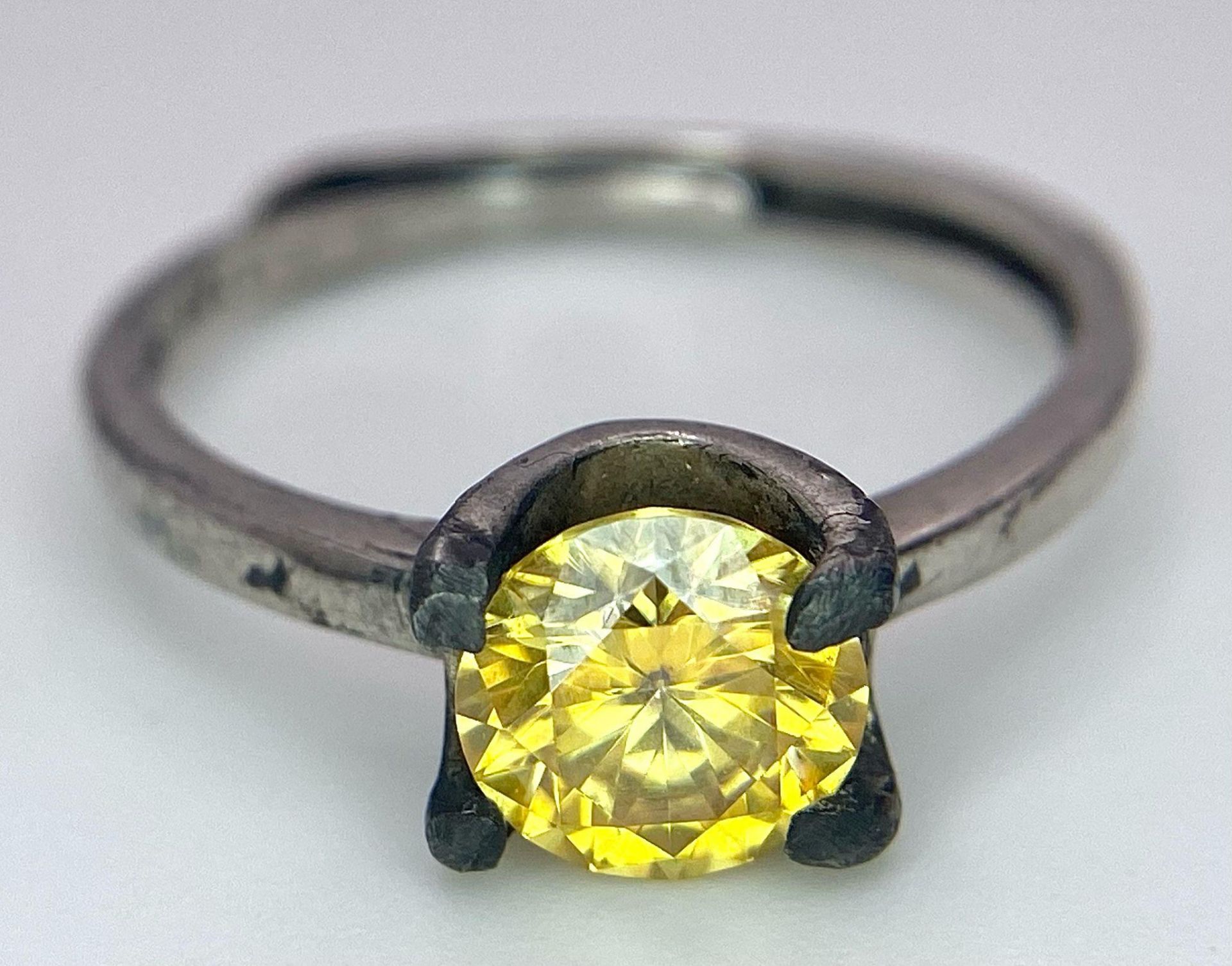 A 1ct Yellow Moissanite Solitaire Ring - Set in 925 Silver. Comes with a GRA certificate. Size L. - Bild 7 aus 13