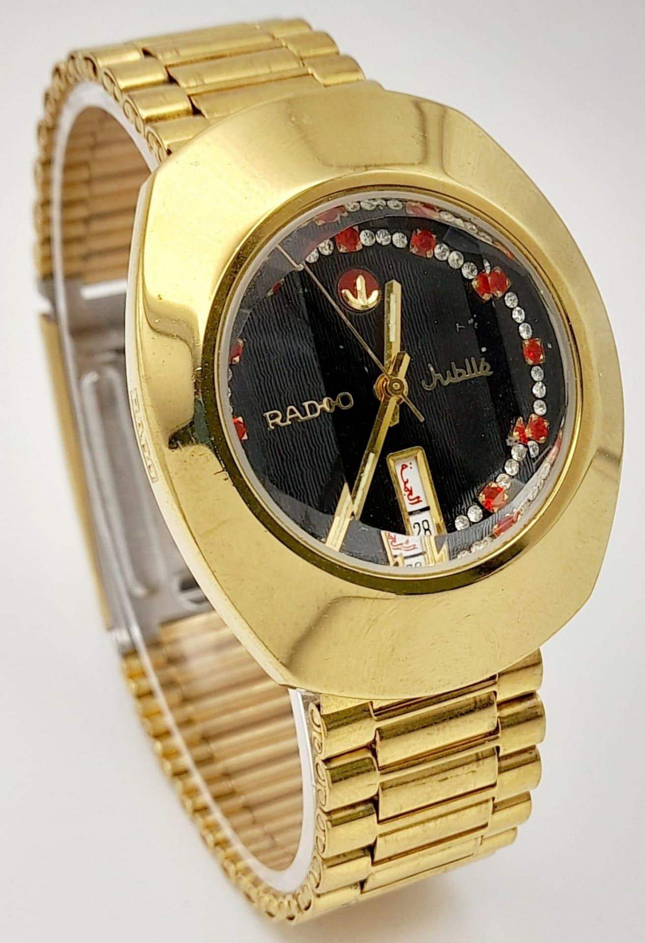 A Vintage Rado Jubilee Automatic Gents Watch. Gold plated bracelet and case - 37mm. Black dial - Bild 2 aus 13