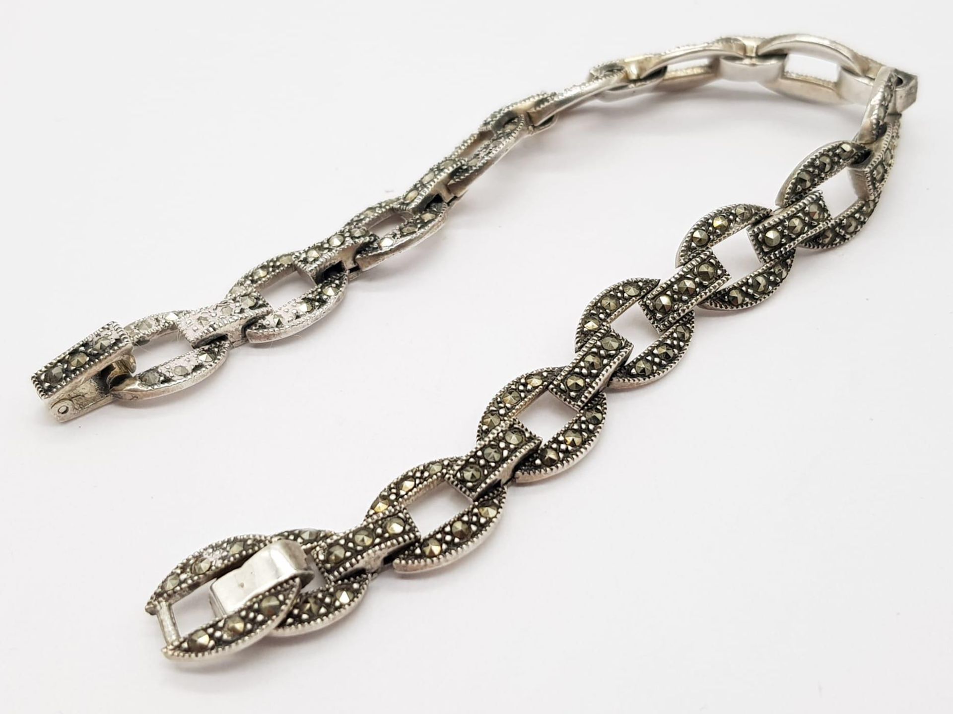 A 925 silver Marcasite link bracelet. Total weight 14.4G. Total length 19cm. - Bild 7 aus 9