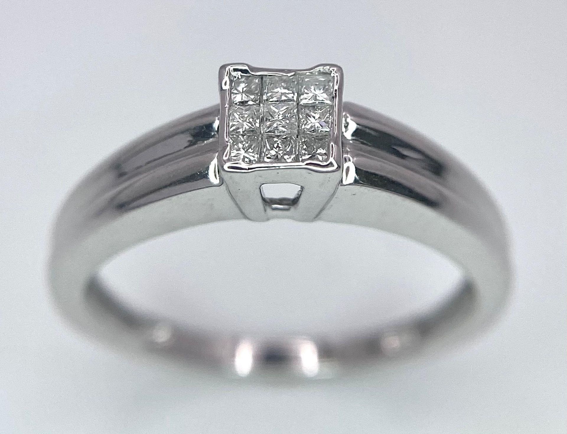 9K WHITE GOLD DIAMOND RING, APPROX 0.18CT DIAMONDS, WEIGHT 1.9G SIZE K - Bild 2 aus 14