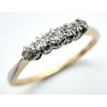 AN 18K YELLOW GOLD VINTAGE OLD CUT DIAMOND 5 STONE RING. 0.20CT. 2.1G SIZE. L 1/2.