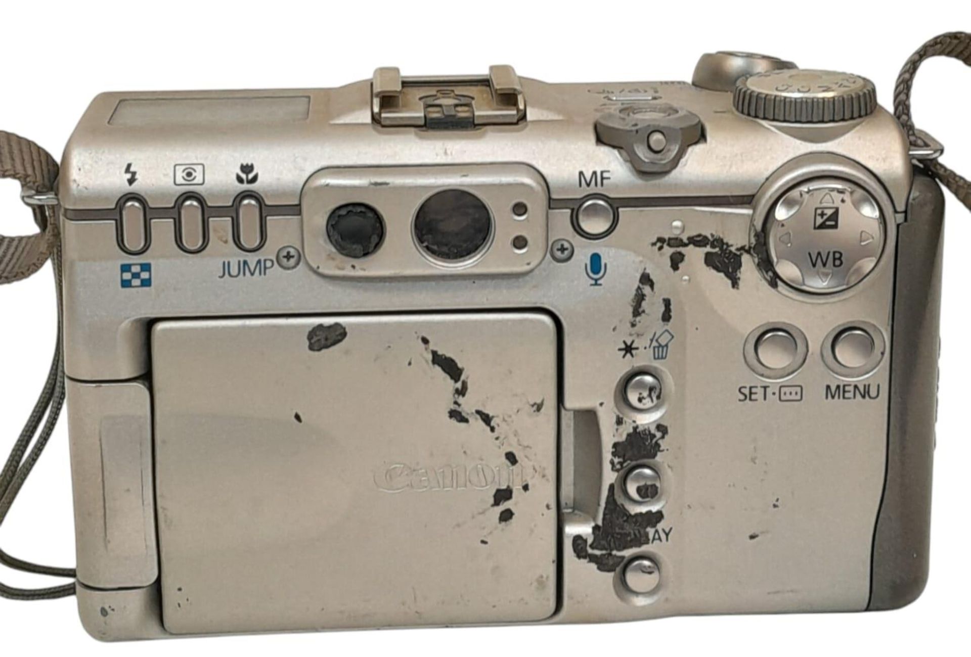 A Selection of Vintage 35mm and Digital Cameras - Please see photos for finer details. A/F. - Image 8 of 14