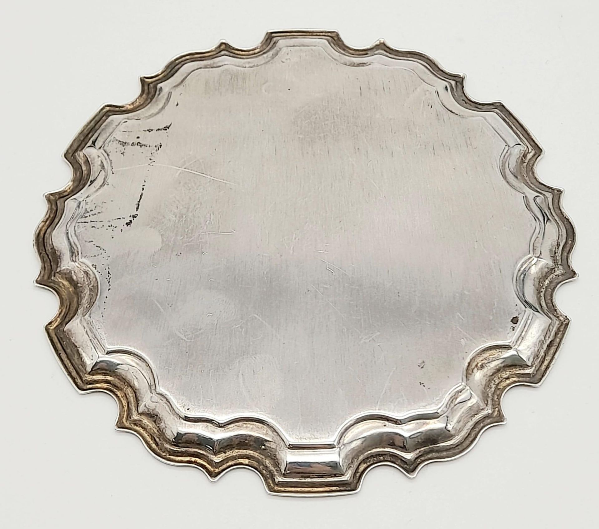 A vintage 925 silver salver with fabulous design. Come with full Sheffield hallmarks. Total weight - Bild 2 aus 8