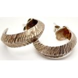 A stylish pair of 925 silver hoop earrings. Total weight 1.5G.