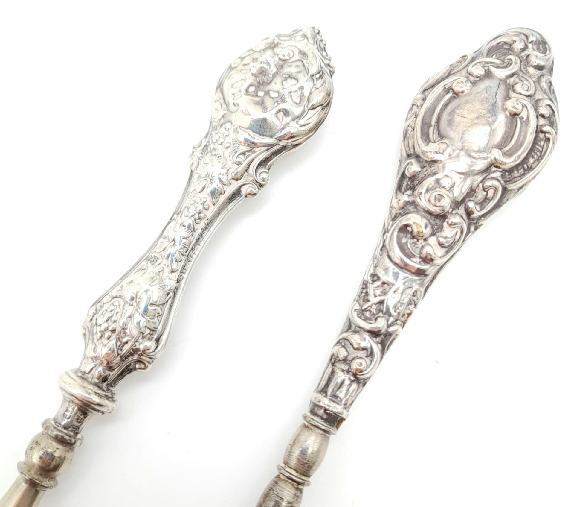 Two Antique Ornate White Metal Boot Hooks - 17 and 15cm. - Bild 2 aus 4