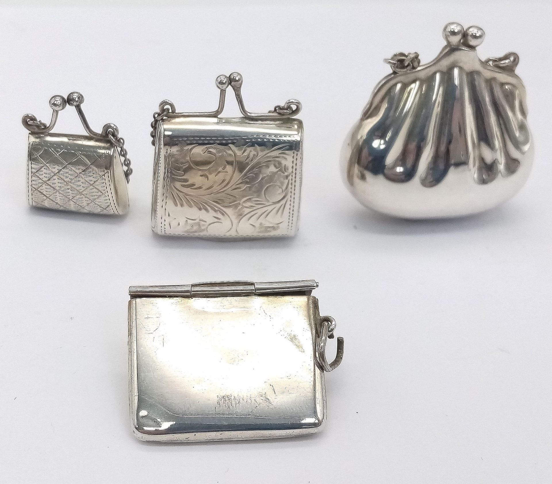 Four Sterling Silver Handbag Shaped Pendants. 40g total weight. - Bild 2 aus 6