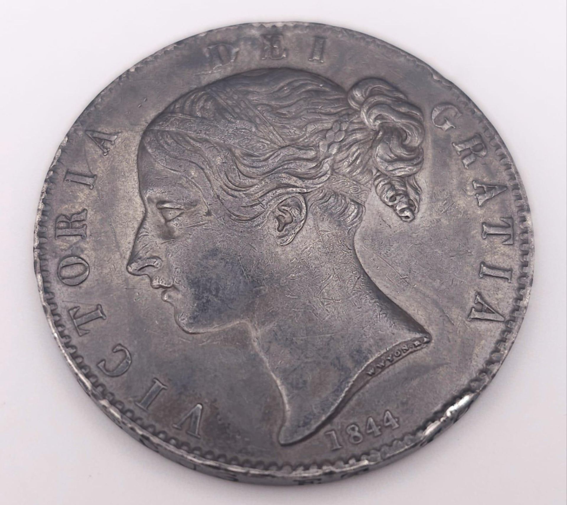 Withdrawn - An 1844 Queen Victoria (Young Head) Silver Crown. High grade but please see photos. - Bild 4 aus 10